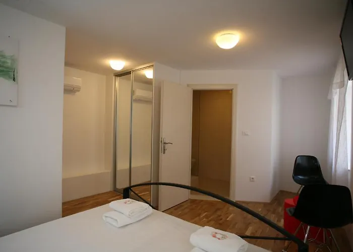 Heritage Stone House Beljan - Old Town Penzion 3*