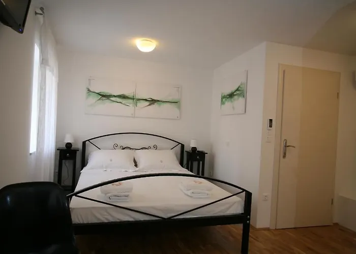 Konukevi Heritage Stone House Beljan - Old Town Trogir