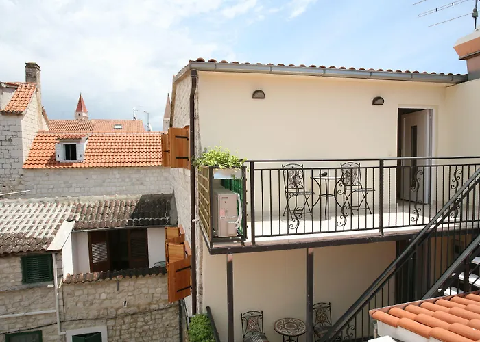 Heritage Stone House Beljan - Old Town Trogir